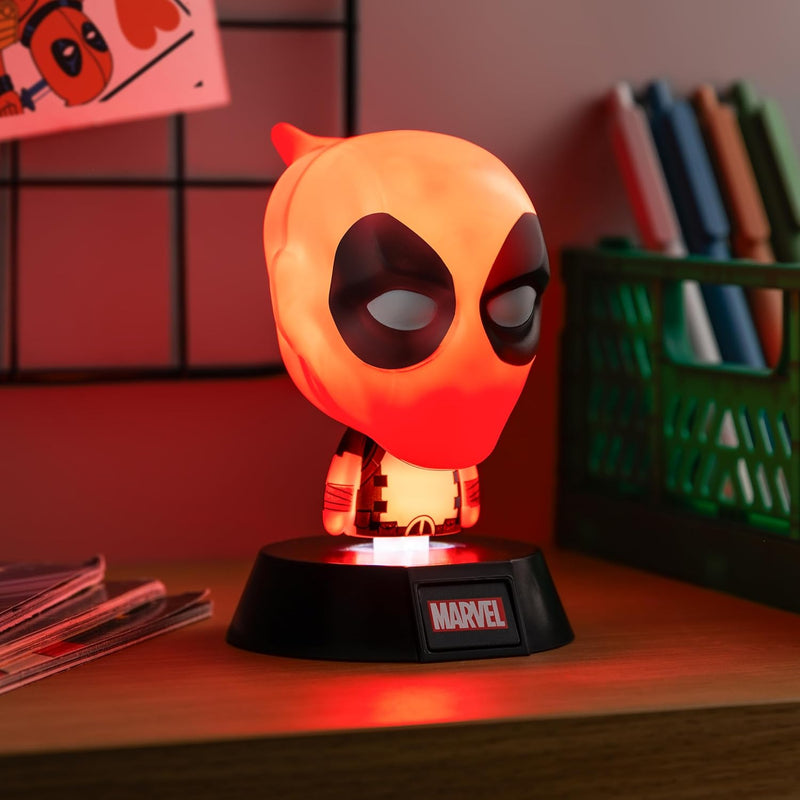 Marvel - Deadpool Icon Light