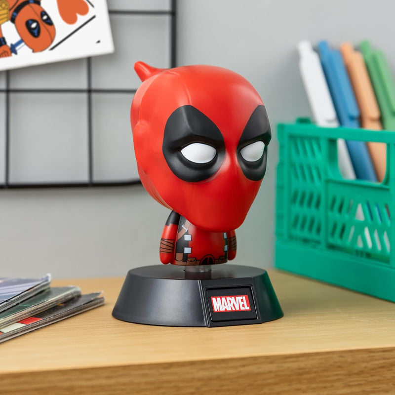 Marvel - Deadpool Icon Light